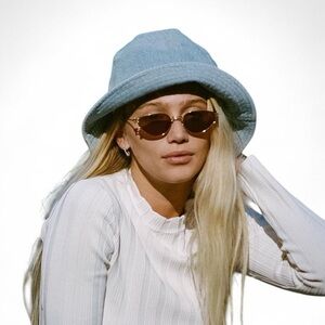 Lack of Color Boyish blue Denim Wave Bucket Hat